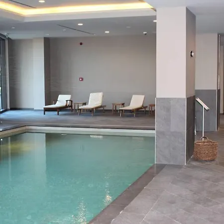 Luxury Loft Atakoy Mit 2 Pools Und Security * Istambul